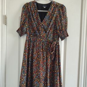 Tommy Hilfiger Red Midi Dress with Puff Sleeves and Tie Front